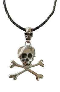Колие Skull